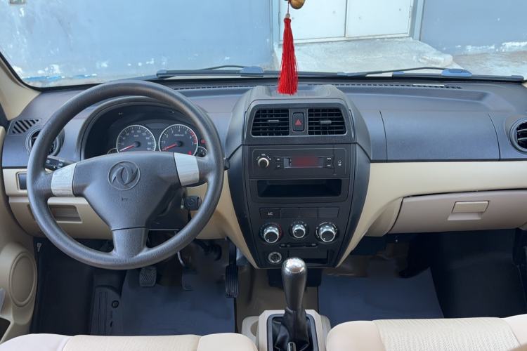 Used Dongfeng Xiaokang C36 2019 1.5L Base Version II China VI DK15 Interior 1