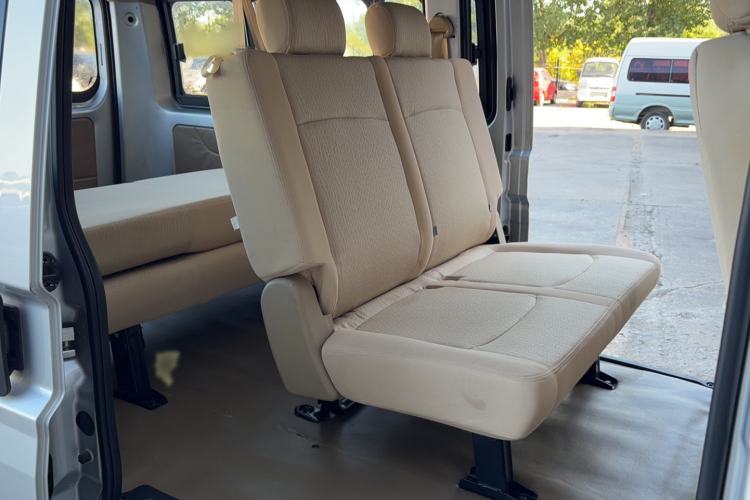Used Dongfeng Xiaokang C36 2019 1.5L Base Version II China VI DK15 Interior 2