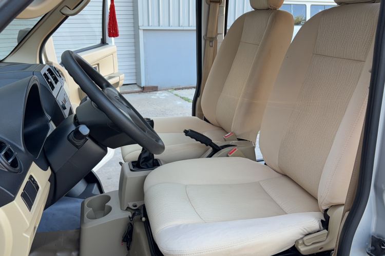 Used Dongfeng Xiaokang C36 2019 1.5L Base Version II China VI DK15 Left Front Seat