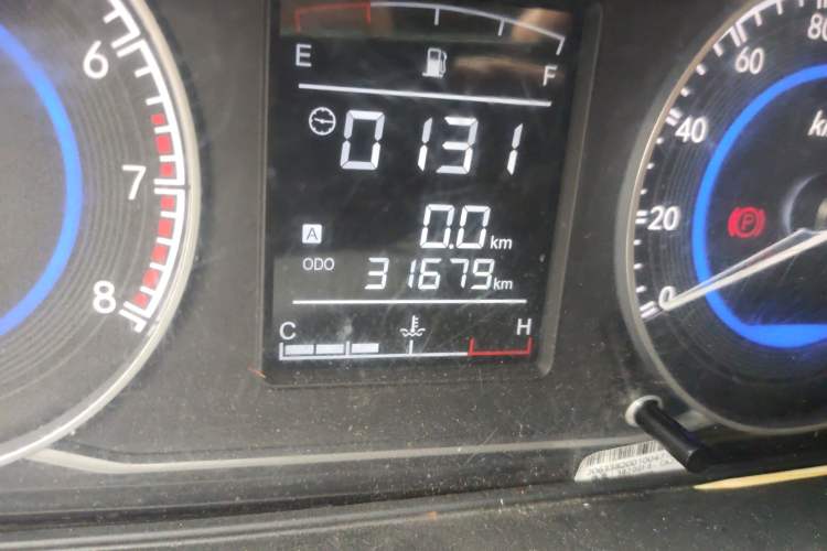 Used Dongfeng Xiaokang C36 2019 1.5L Base Version II China VI DK15 Odometer Close Up