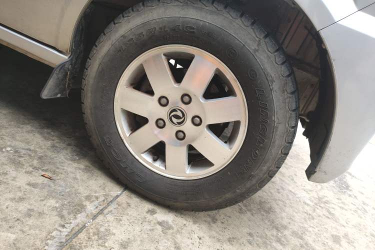 Used Dongfeng Xiaokang C36 2019 1.5L Base Version II China VI DK15 Right Front Wheel Hub