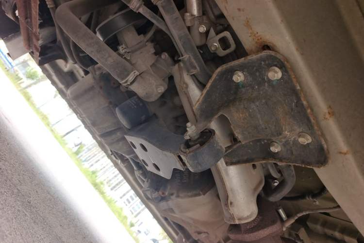 Used Dongfeng Xiaokang C36  Chassis Front Left
