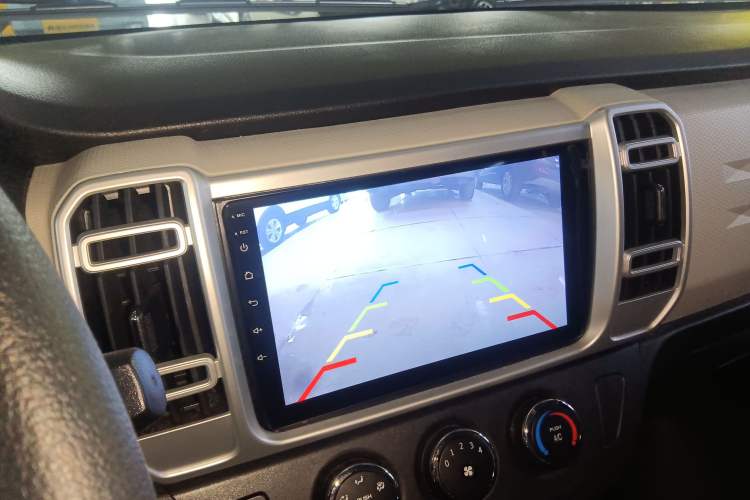 Used Dongfeng Xiaokang C36 2024 1.5L Standard II Audio And AC Panel