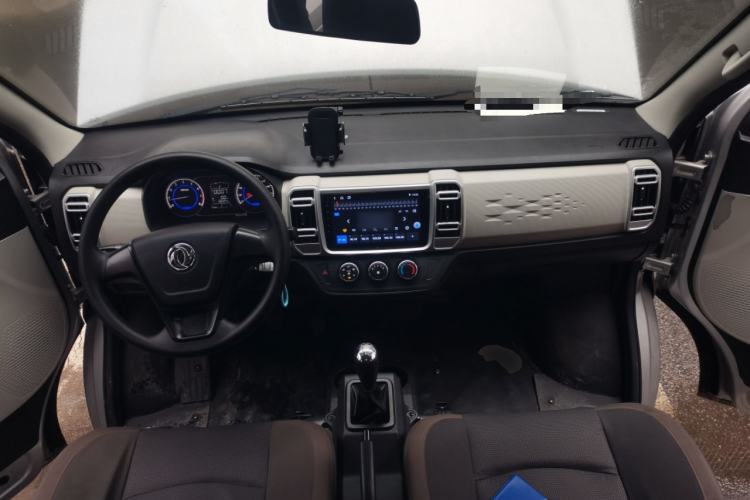 Used Dongfeng Xiaokang C36 2024 1.5L Standard II Center Console