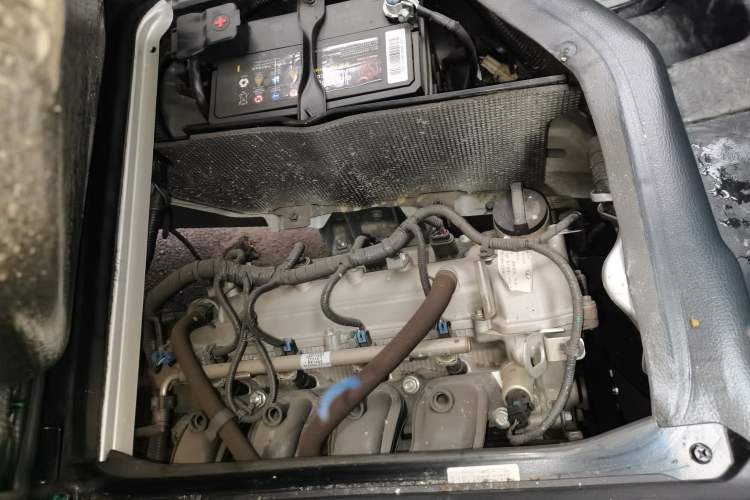 Used Dongfeng Xiaokang C36 2024 1.5L Standard II Engine Bay