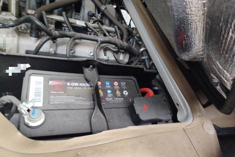 Used Dongfeng Xiaokang C36 2024 1.5L Standard II Engine Bay Left