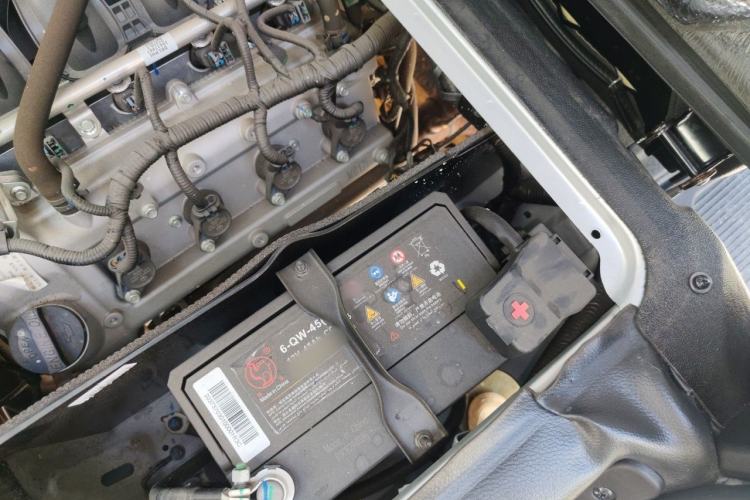 Used Dongfeng Xiaokang C36 2024 1.5L Standard II Engine Bay Left