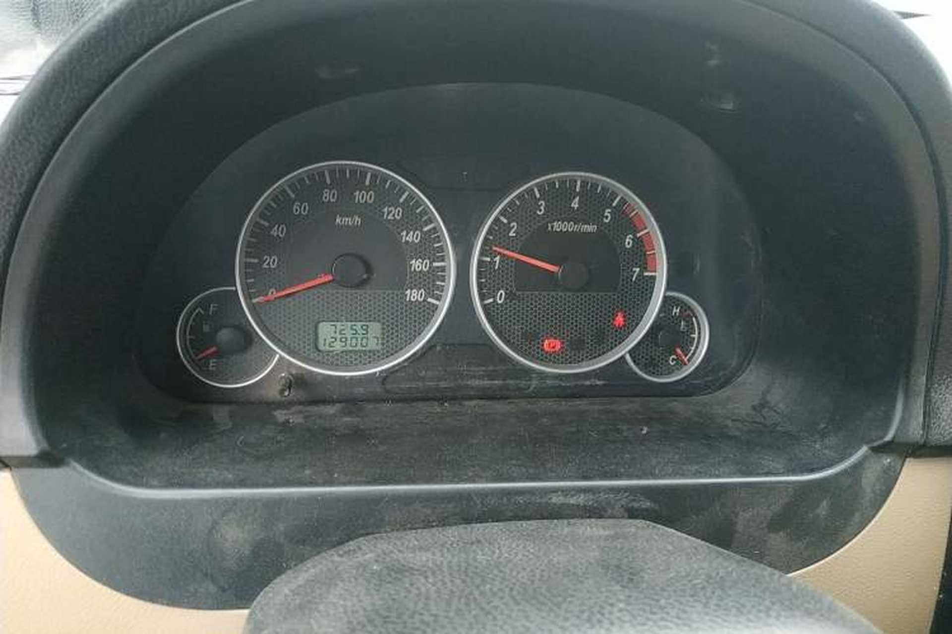 Used Dongfeng Xiaokang C37 2012 1.4L Comfort Version DK13-06 Instrument Cluster