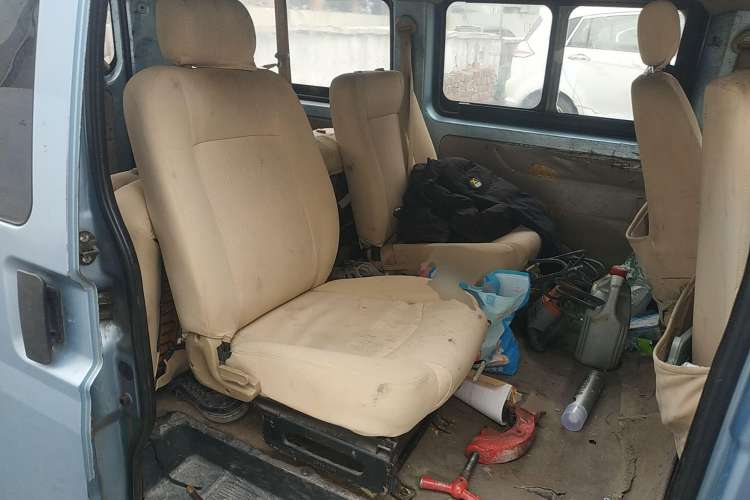 Used Dongfeng Xiaokang C37 2012 1.4L Comfort Version DK13-06 Left Rear Seat