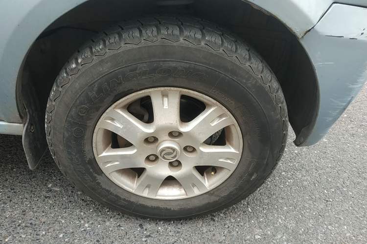 Used Dongfeng Xiaokang C37 2012 1.4L Comfort Version DK13-06 Right Front Wheel Hub