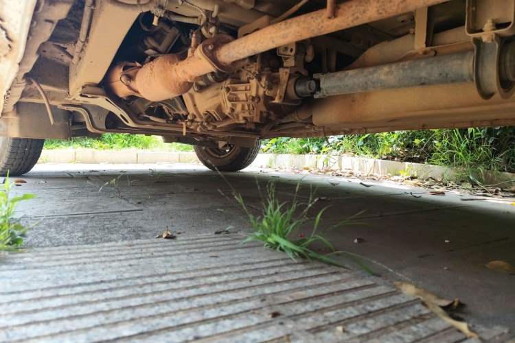 Used Dongfeng Xiaokang C37 2012 1.4L Entrepreneur II Type DK13-06 Chassis Rear Left