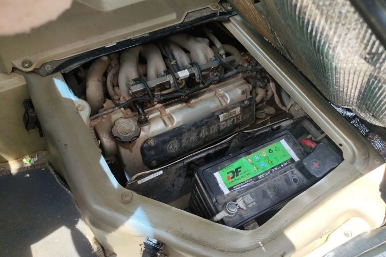 Used Dongfeng Xiaokang C37 2012 1.4L Entrepreneur II Type DK13-06 Engine Bay
