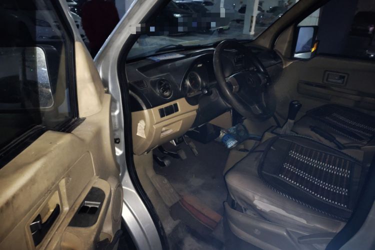 Used Dongfeng Xiaokang C37 2012 1.4L Comfort Version DK13-06 Driver Seat