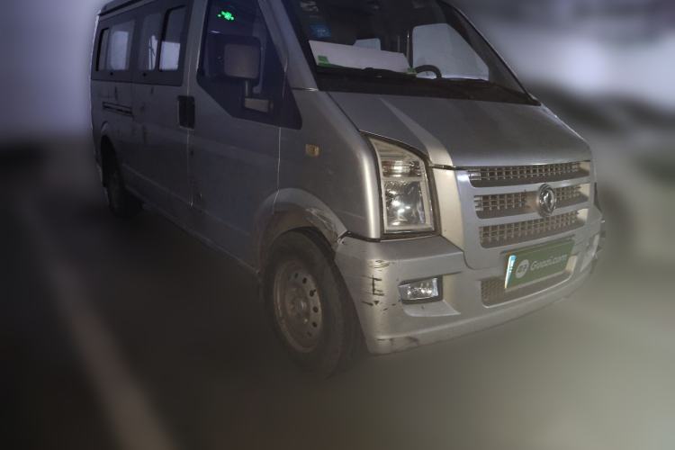 Used Dongfeng Xiaokang C37 2012 1.4L Comfort Version DK13-06 Front Right 45 Deg