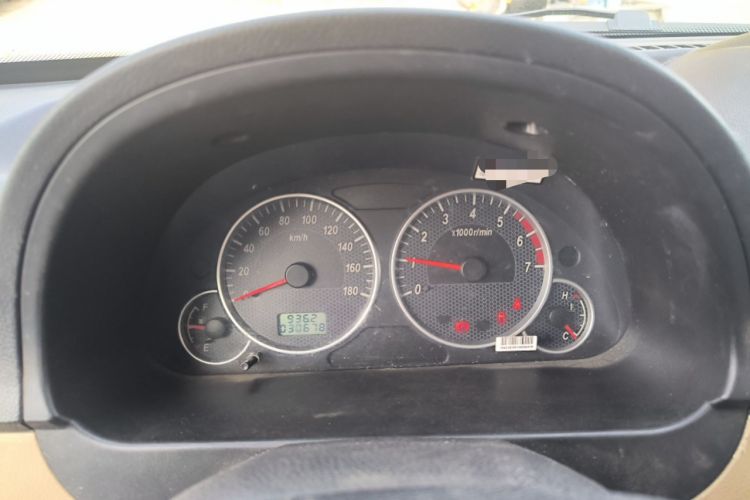 Used Dongfeng Xiaokang C37 2012 1.4L Standard Edition DK13-06 Instrument Cluster