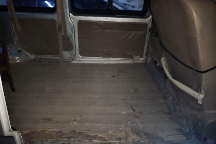Used Dongfeng Xiaokang C37 2012 1.4L Comfort Version DK13-06 Left Rear Seat