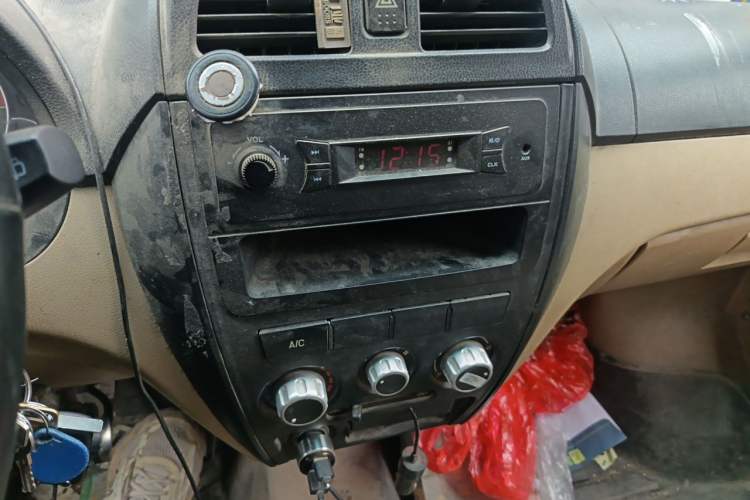 Used Dongfeng Xiaokang C37  Audio And AC Panel