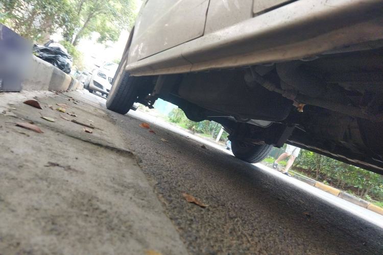Used Dongfeng Xiaokang C37 2012 1.4L Standard Edition DK13-06 Chassis Front Right