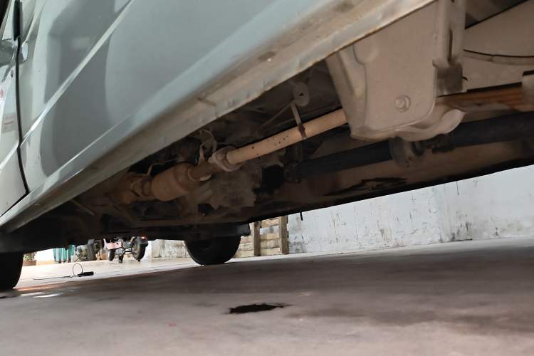 Used Dongfeng Xiaokang C37 2012 1.4L Entrepreneur II Type DK13-06 Chassis Rear Left