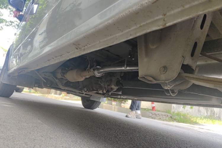 Used Dongfeng Xiaokang C37 2012 1.4L Comfort Version DK13-06 Chassis Rear Left