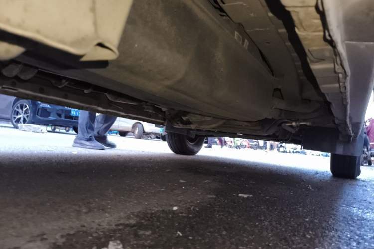 Used Dongfeng Xiaokang C37 2012 1.4L Comfort Version DK13-06 Chassis Rear Right