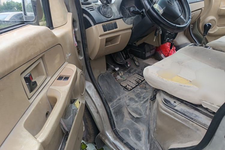 Used Dongfeng Xiaokang C37  Driver Seat