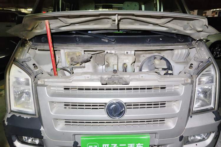 Used Dongfeng Xiaokang C37 2012 1.4L Comfort Version DK13-06 Engine Bay