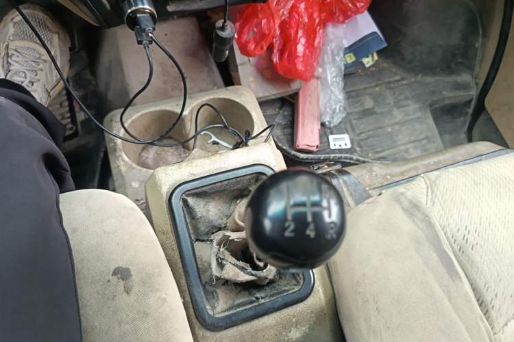 Used Dongfeng Xiaokang C37  Gear Lever