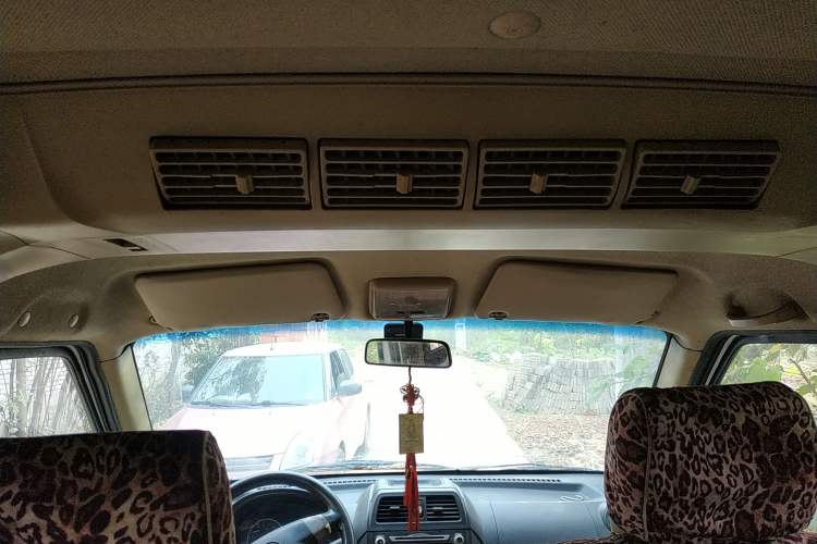 Used Dongfeng Xiaokang C37 2012 1.4L Standard Edition DK13-06 Headliner