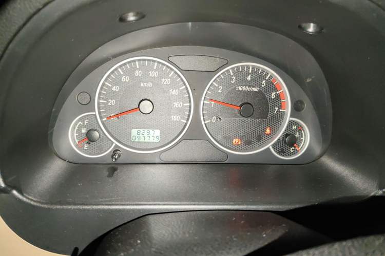 Used Dongfeng Xiaokang C37 2012 1.4L Comfort Version DK13-06 Instrument Cluster