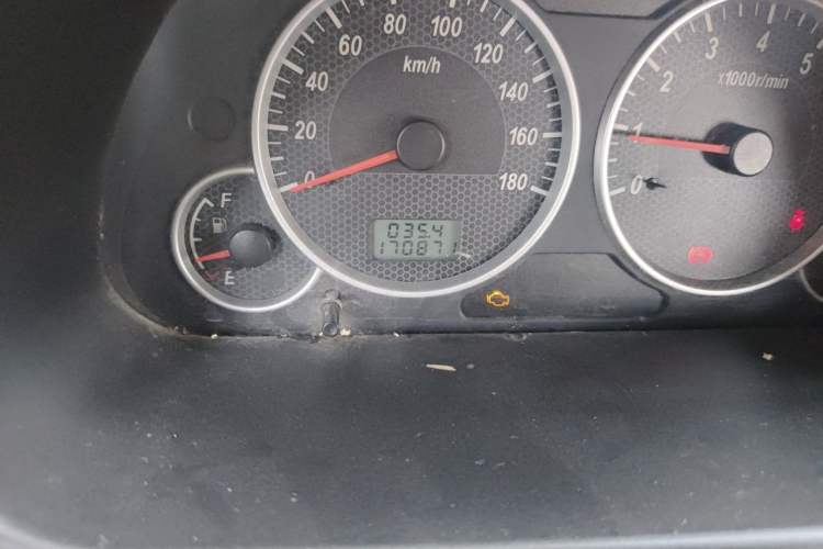 Used Dongfeng Xiaokang C37 2012 1.4L Comfort Version DK13-06 Odometer Close Up