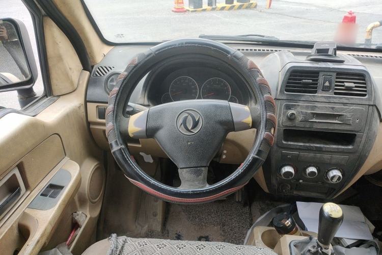 Used Dongfeng Xiaokang C37 2012 1.4L Standard Edition DK13-06 Steering Wheel