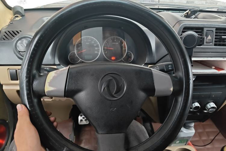 Used Dongfeng Xiaokang C37 2012 1.4L Entrepreneur II Type DK13-06 Steering Wheel