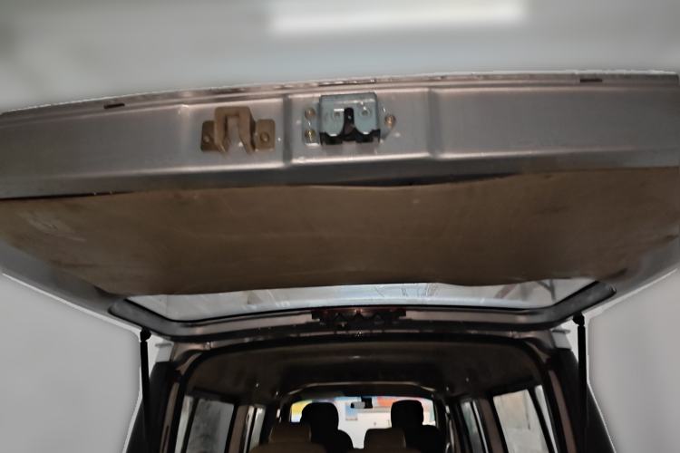 Used Dongfeng Xiaokang C37 2012 1.4L Entrepreneur II Type DK13-06 Trunk