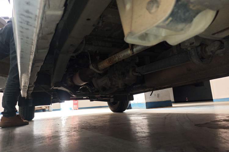 Used Dongfeng Xiaokang C37 2012 1.4L Entrepreneur II Type DK13-06 Chassis Rear Left