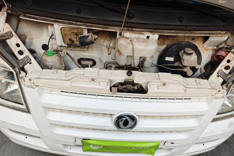Used Dongfeng Xiaokang C37 2012 1.4L Entrepreneur II Type DK13-06 Engine Bay