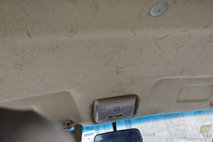 Used Dongfeng Xiaokang C37 2012 1.4L Entrepreneur II Type DK13-06 Headliner
