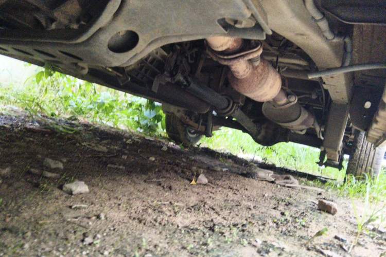 Used Dongfeng Xiaokang C37 2012 1.4L Entrepreneur II Type DK13-06 Chassis Front Left