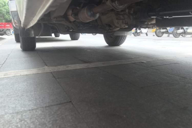 Used Dongfeng Xiaokang C37 2012 1.4L Comfort Version DK13-06 Chassis Rear Left