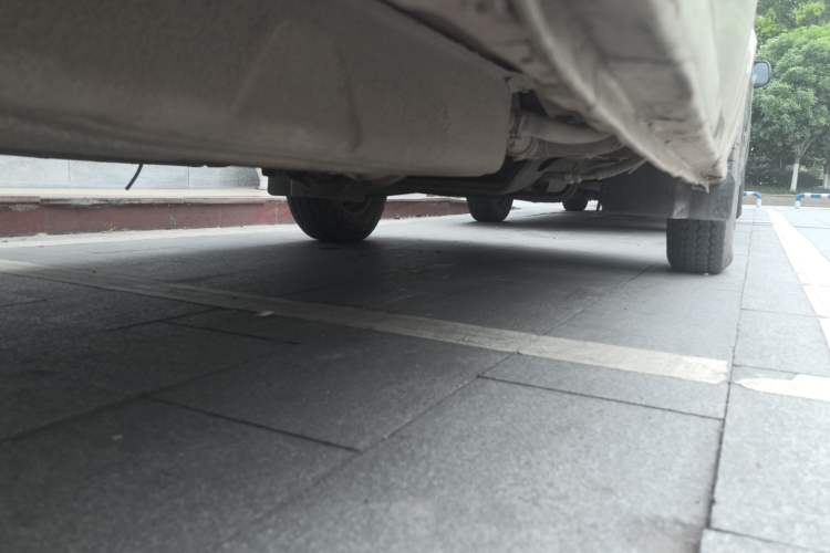 Used Dongfeng Xiaokang C37 2012 1.4L Comfort Version DK13-06 Chassis Rear Right