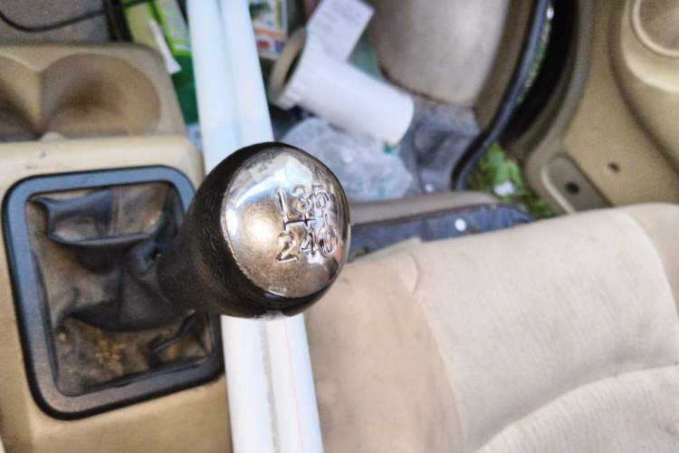 Used Dongfeng Xiaokang C37 2012 1.4L Entrepreneur II Type DK13-06 Gear Lever