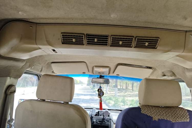 Used Dongfeng Xiaokang C37 2012 1.4L Standard Edition DK13-06 Headliner