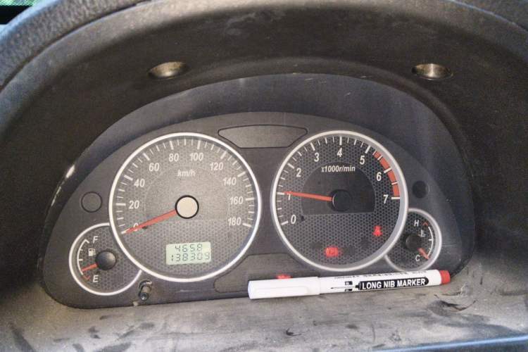 Used Dongfeng Xiaokang C37 2012 1.4L Entrepreneur II Type DK13-06 Instrument Cluster