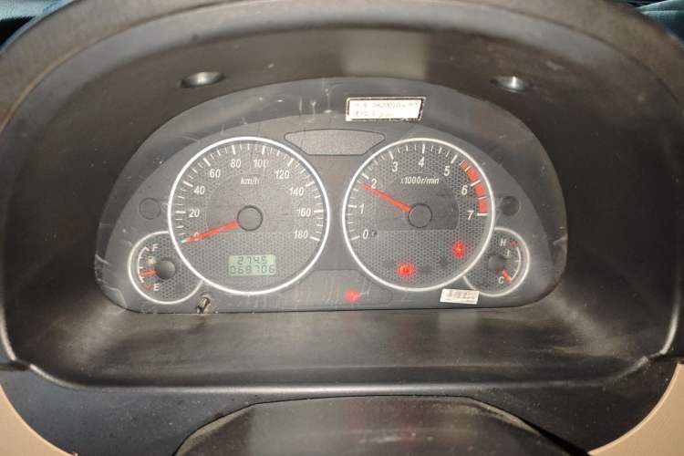 Used Dongfeng Xiaokang C37 2012 1.4L Standard Edition DK13-06 Instrument Cluster