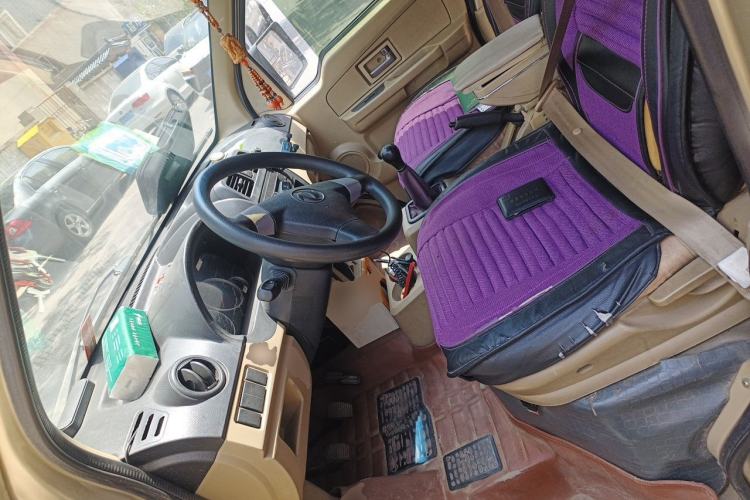 Used Dongfeng Xiaokang C37 2012 1.4L Comfort Version DK13-06 Left Front Seat