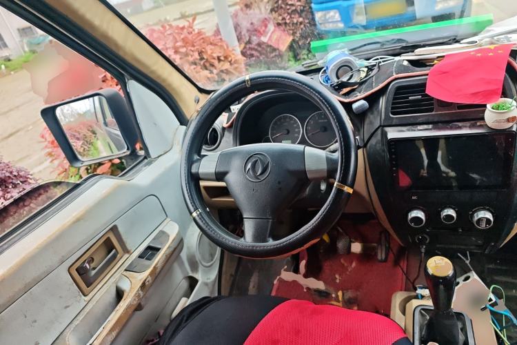 Used Dongfeng Xiaokang C37 2012 1.4L Comfort Version DK13-06 Steering Wheel