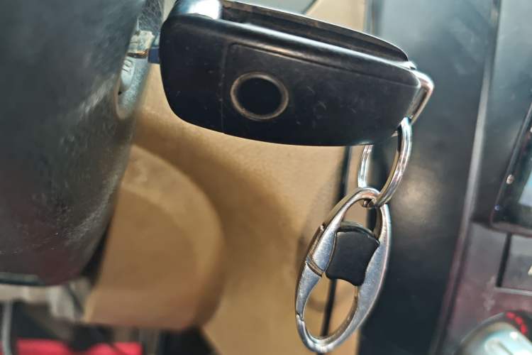 Used Dongfeng Xiaokang C37 2012 1.4L Comfort Version DK13-06 Vehicle Key