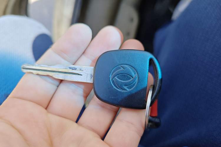 Used Dongfeng Xiaokang C37 2012 1.4L Standard Edition DK13-06 Vehicle Key