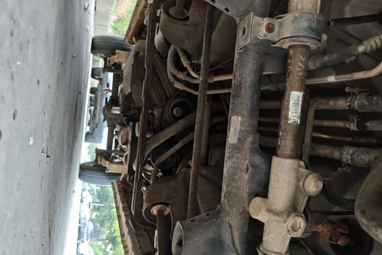 Used Dongfeng Xiaokang C37 2015 1.5L Standard II DK15-06 Chassis Front