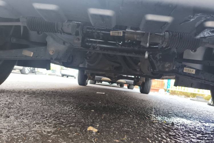 Used Dongfeng Xiaokang C37 2015 1.5L Standard II DK15-06 Chassis Front